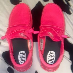 pink hey dudes, women’s 11